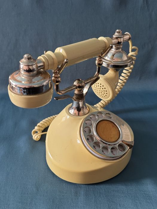 Ретро телефон с шайба Citizen JRT 1952