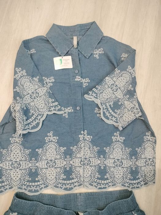 De vânzare compleu vară nou cu etichetă mărimea M