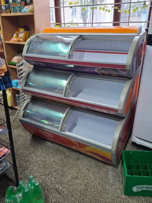 Продавам фризер на