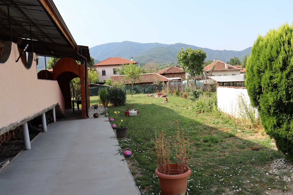 Продава се Къща в Правец - 200 кв.м за 800 €/кв.м - Снимка #6