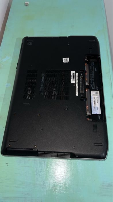 Лаптоп делл Е6520