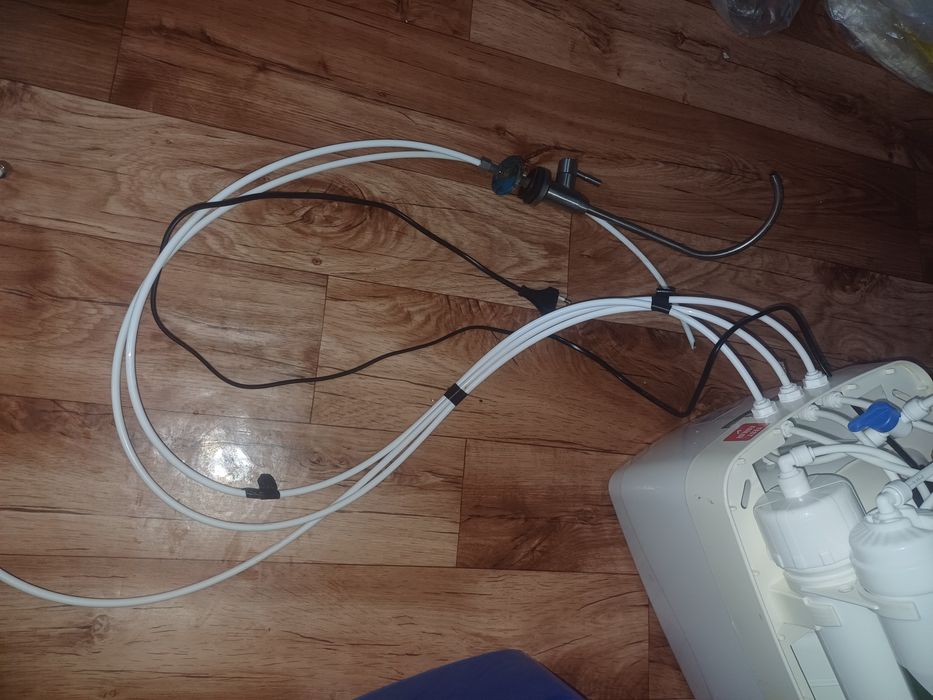 Фильтр для воды почти новый
