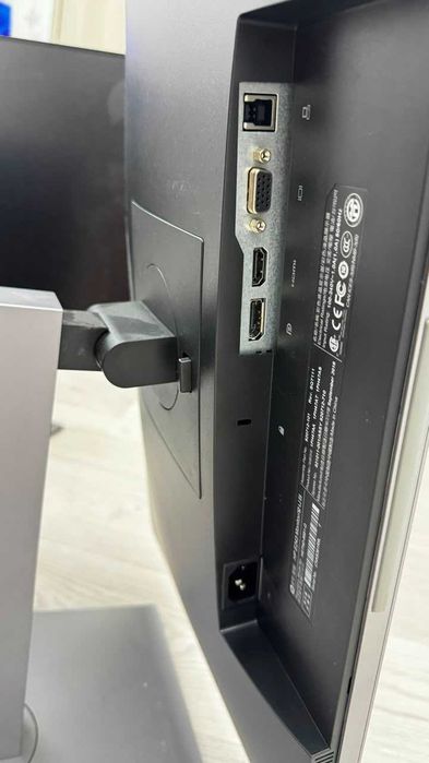 Монитор HP 23.8" E243/Z24f G3