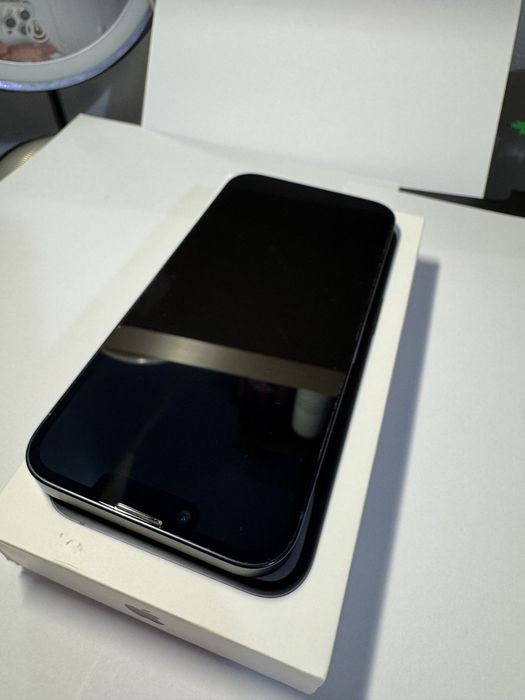iPhone 14, 128GB, negru (Midnight)