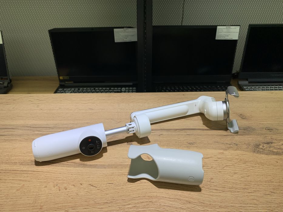 Стедикам Insta360 Flow, электронный, белый, 10608/А10