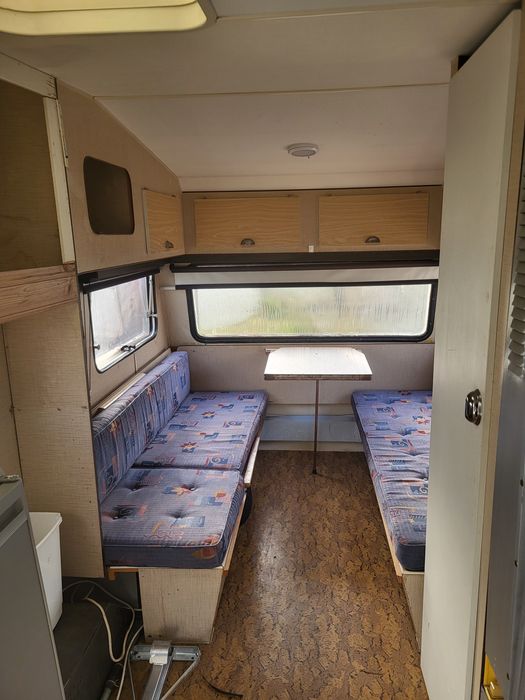 Vând rulota cu acte  Suedia