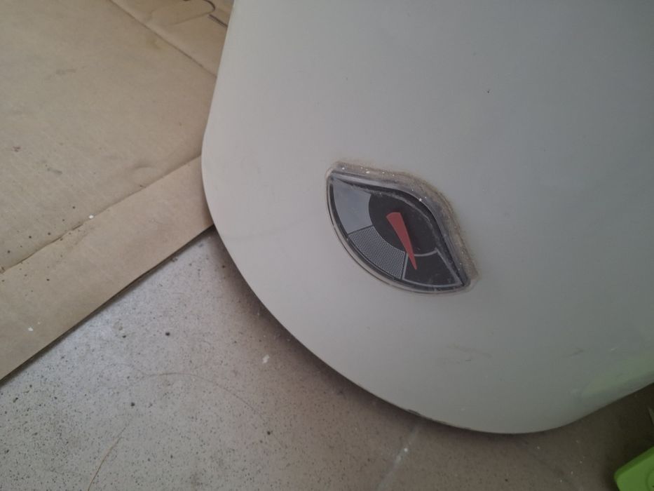 Аристон Аристон Аристон