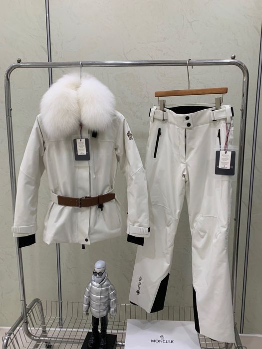 Горнолыжный костюм Monclear
