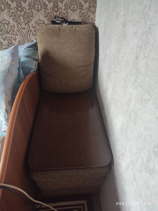 Продали диван мягкий не тахта