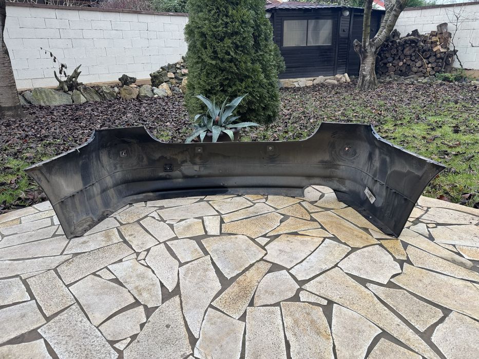 Bara spate BMW E90 facelift Black Sapphire