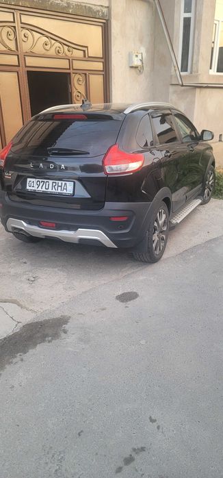 Автомобил сотилади