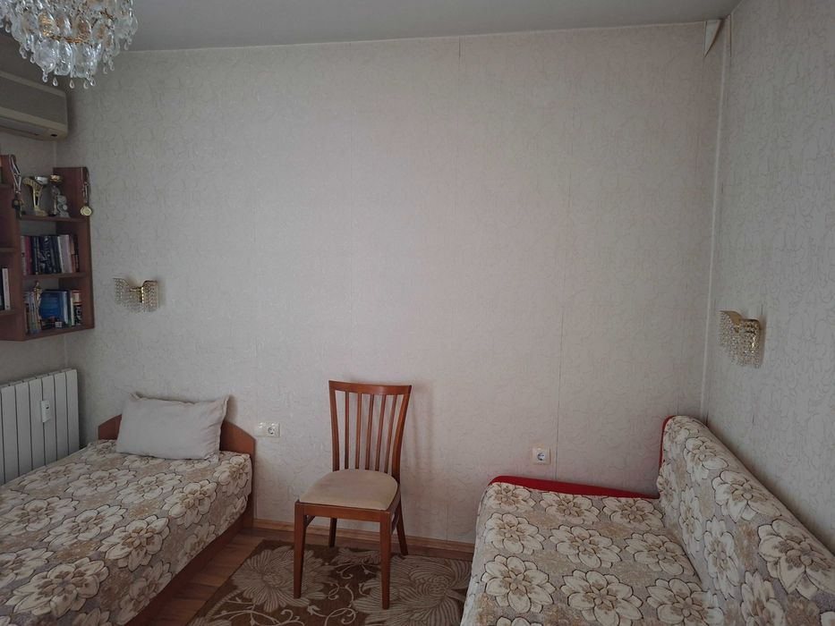 Продава се Двустаен апартамент в Плевен, Идеален център - 60 кв.м за 859 €/кв.м - Снимка #4