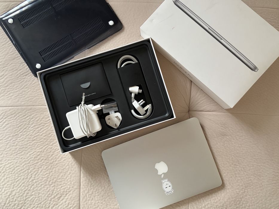 Macbook 13 pro inch