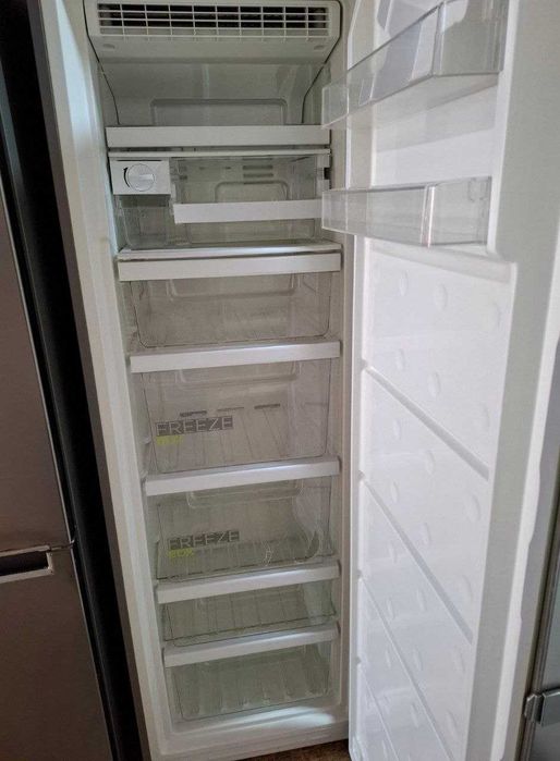 Morozilnik sotiladi Midea kotta yaxshisu