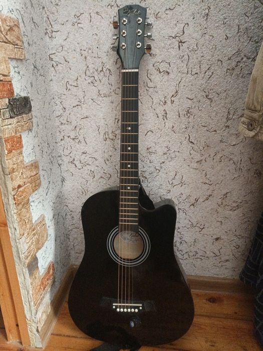 Продам гитару Kabat