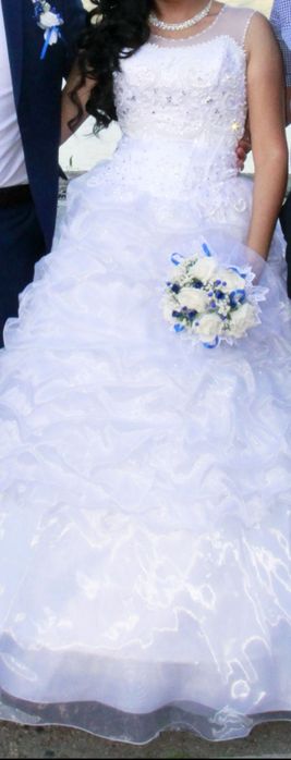 Продам свадебное платье