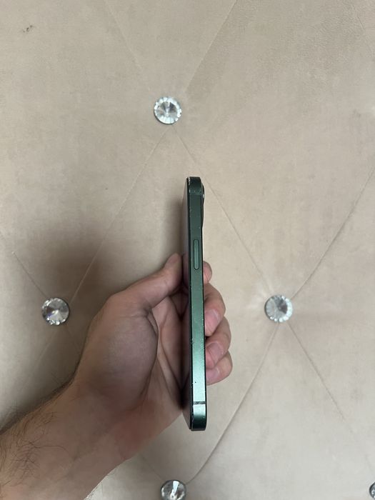 Продам IPhone 13 128gb