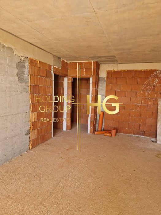 Продава се Двустаен апартамент в Варна, Бриз - 104 кв.м за 1529 €/кв.м - Снимка #5