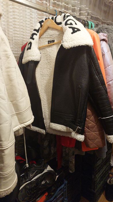 Продам куртки от 1000тг