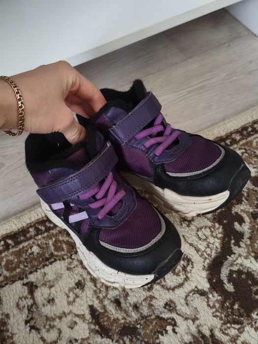 Демисезонная обувь на девочку