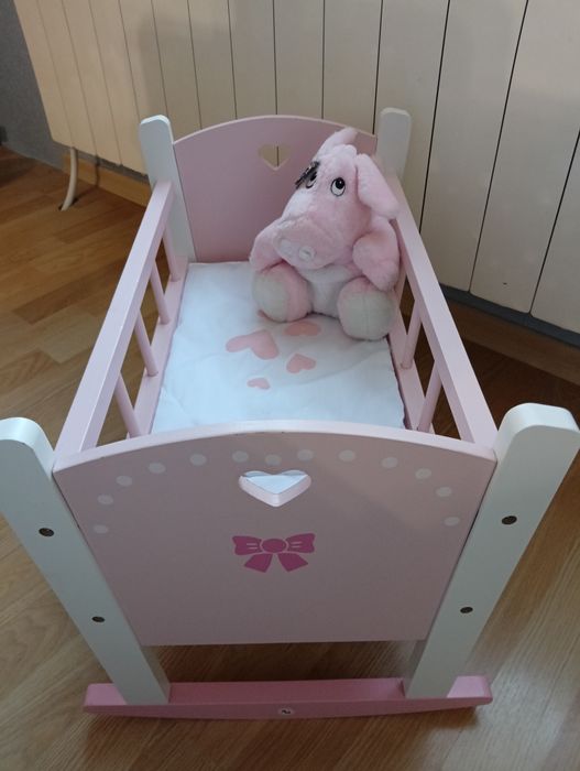 Дървено легло/ люлка/ за кукли