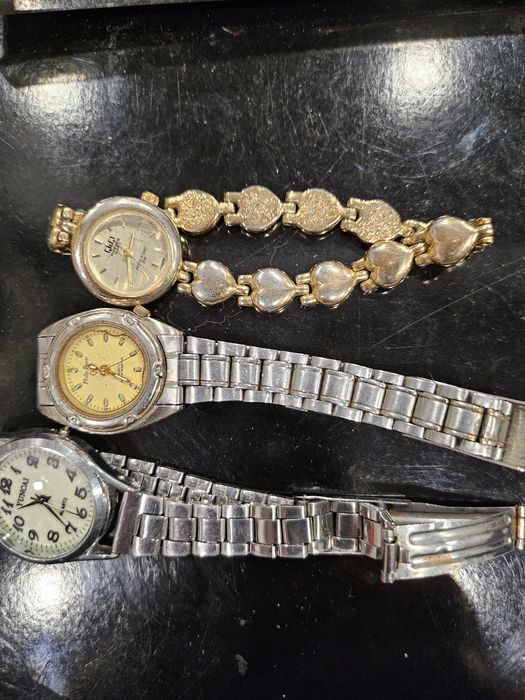 Стари часовници,  работят