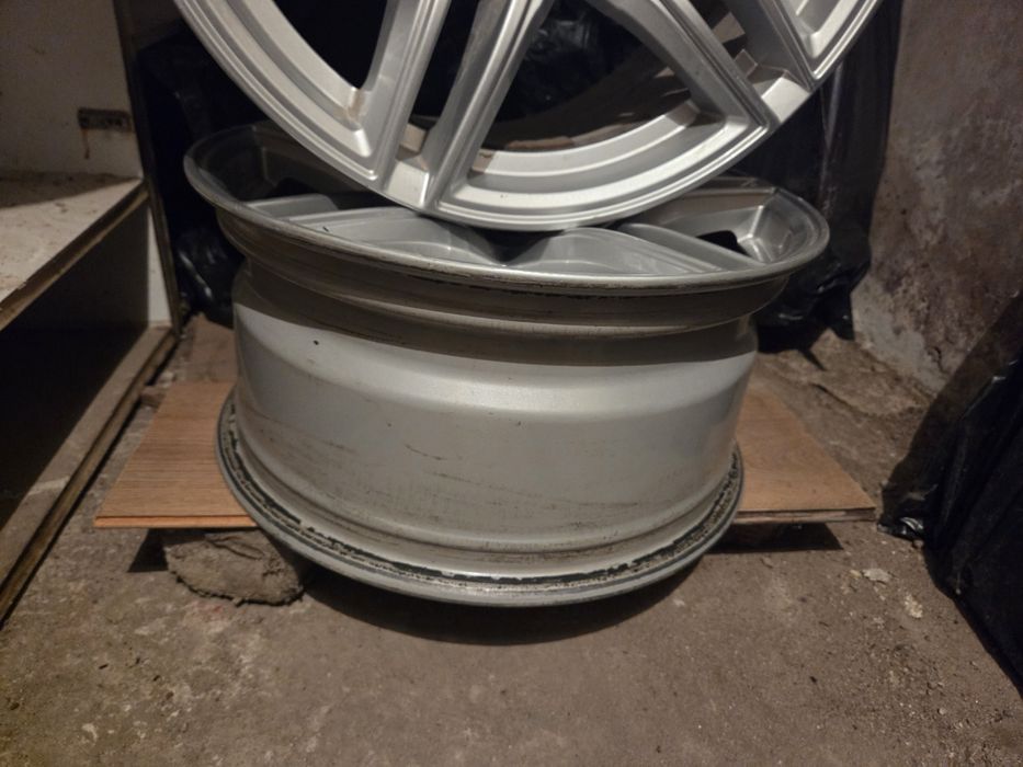 Джанти Borbet 17" 5x120 ET 30