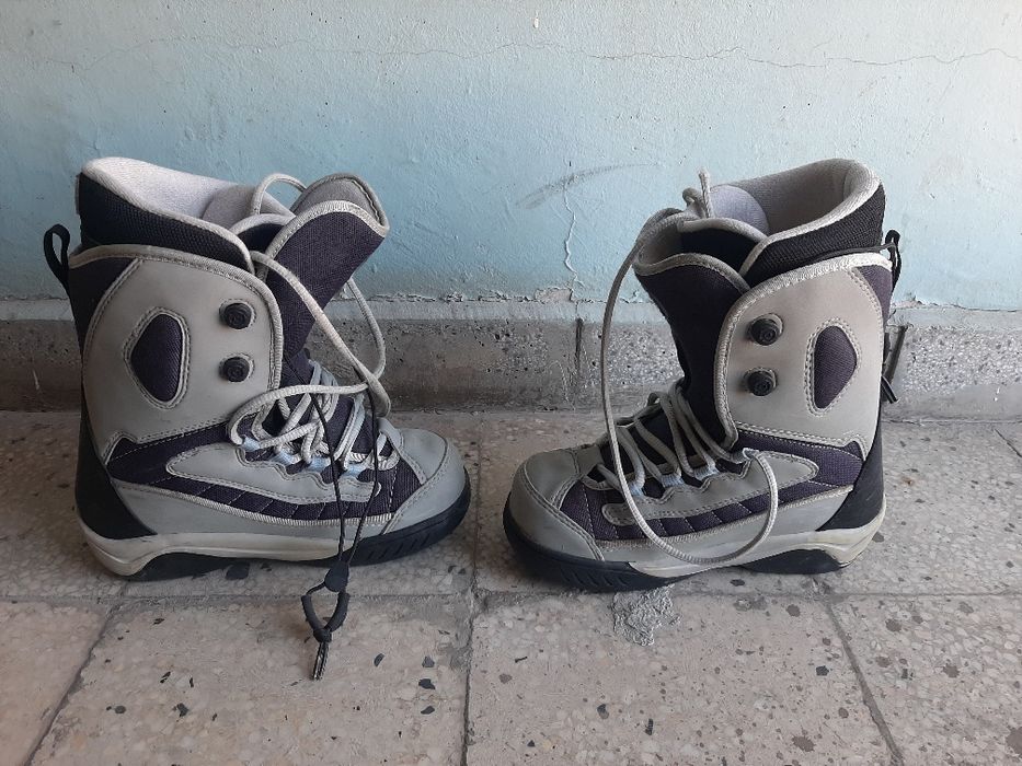 Сноуборд 135см и обувки 40 номер