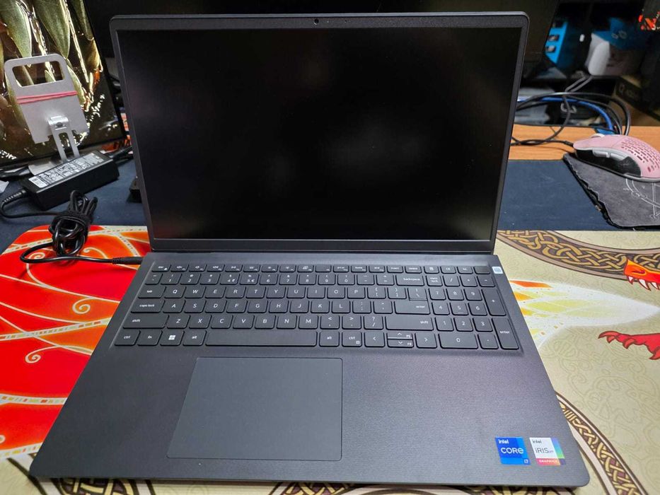 Laptop OFFICE 15" Dell INTEL i7-1355U, 32Gb DDR4, SSD 512Gb, iGPU UHD