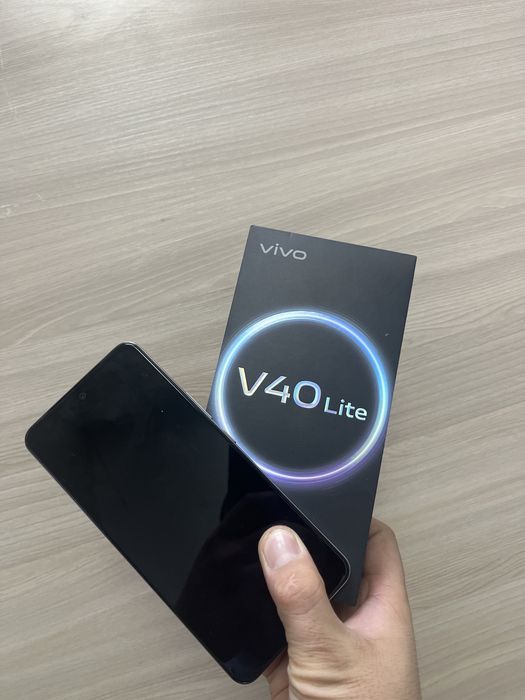Vivi v 40 lite память 256гб