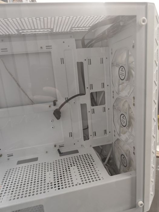 Корпус wintek с кулерами, пульт д/у