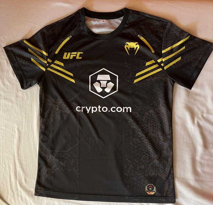 Спортна тениска Venum & Crypto