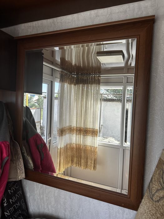 Продам прихожую 3 части