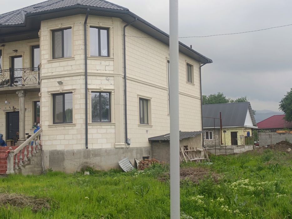 Дом белбулак 410квм 12соток
