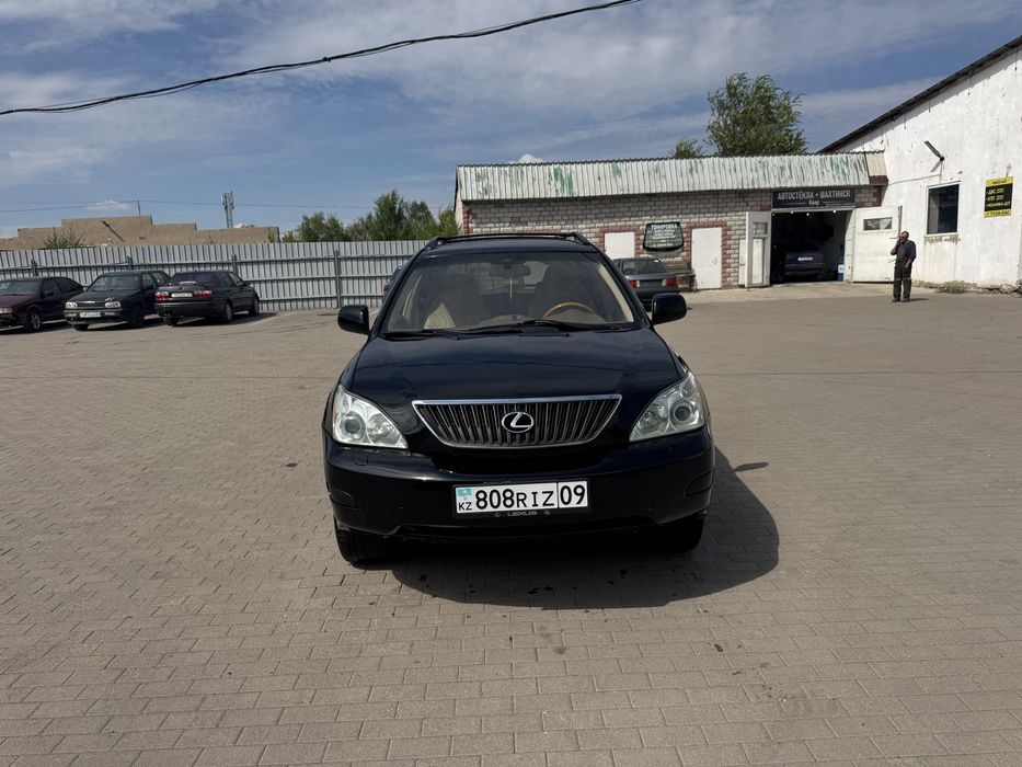 Лексус РХ330 газ-бензин