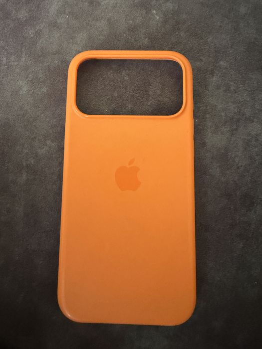 Кейсове за iphone 17 pro max