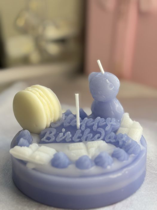 Ароматна свещ “Happy birthday”