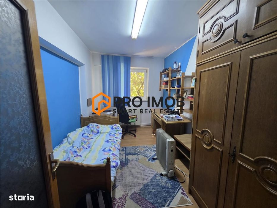 Apartament 3 camere cf 1 decomandat zona Centru-Focsani
