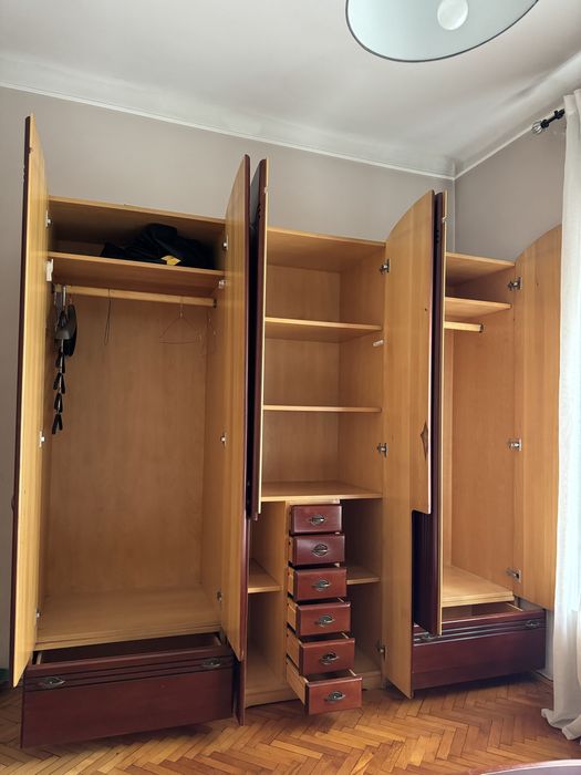 Mobila veche lemn (pat/sifonier/comoda oglinda)