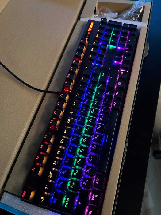 RAPOO V500pro o'yin klaviaturasi yaxshi xolatda! 10ta 159.000sum