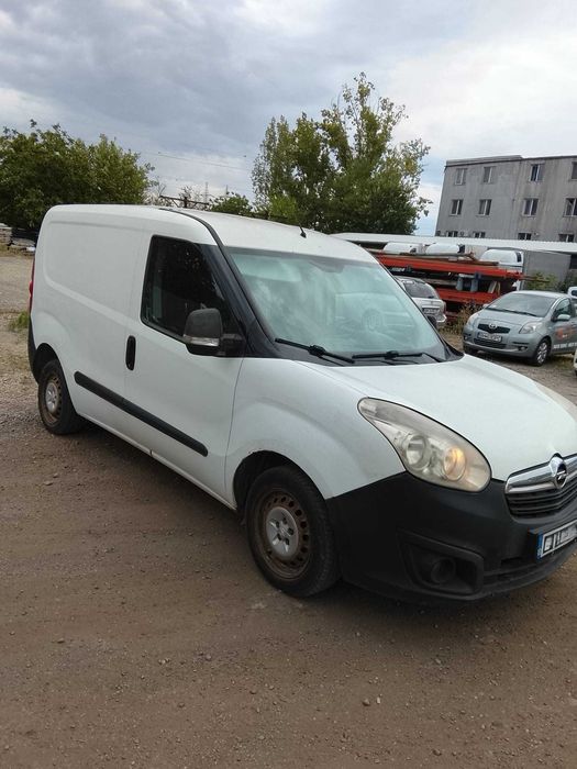 Opel Combo 2013.