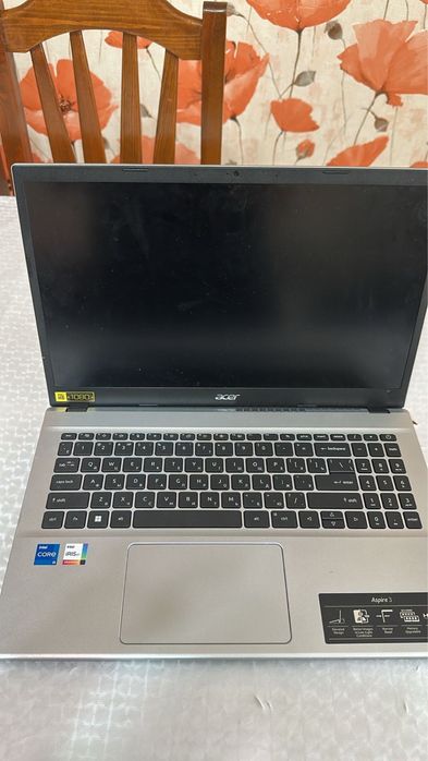 Продам ноутбук intel core i5-1235u