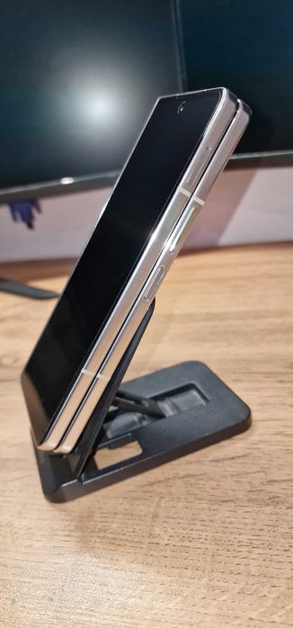 Samsung Galaxy Fold 5