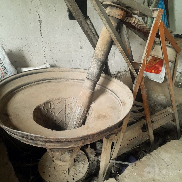 Kunjitdan yog' chiqaradigan aparat sotiladi
