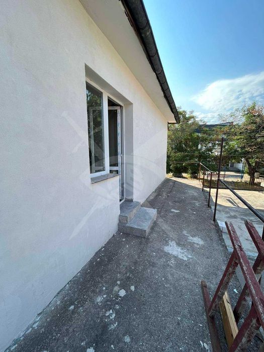 Продава се Етаж от къща в Перущица - 116 кв.м за 561 €/кв.м - Снимка #2