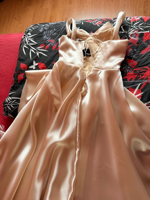 Официална рокля/бална рокля