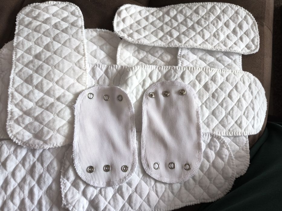 2 бр. Удължители за боди и 10 бр.памучни подложки