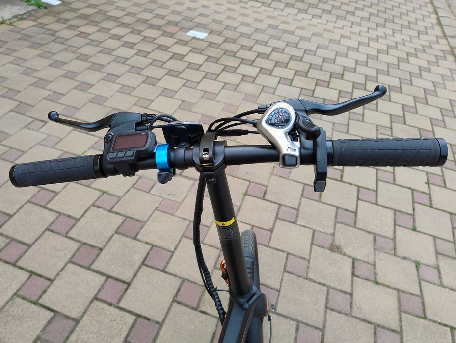 Bicicleta electrica pliabila cu baterie detasabila - Kukirin
