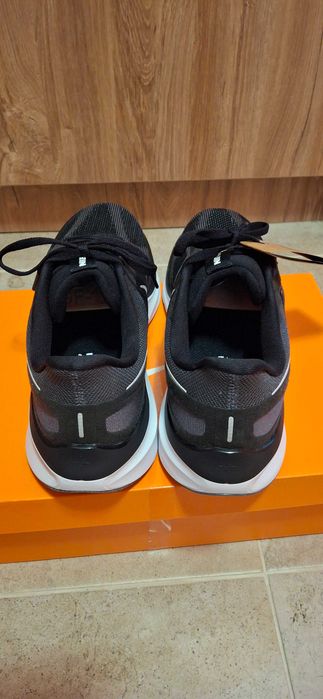 Нови маратонки Nike - размер 45.5