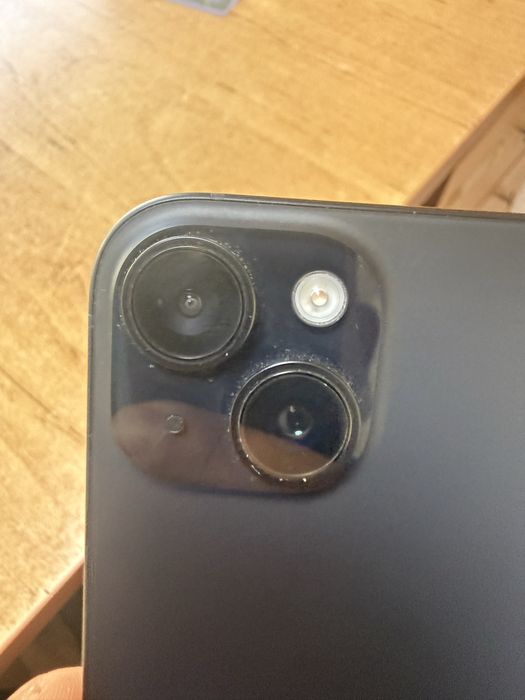 Iphone 15 128gb 100% живот на батерията